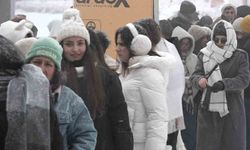 Uludağ'a yoğun kar yağdı, pistler doldu taştı