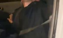 Aracına çarpan 3 kişiyi kendinden geçmiş halde gördü, o anları kayda aldı