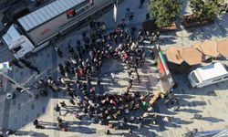 Arnavutköy'den Gazze'ye yardım tırı dualarla uğurlandı