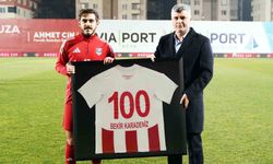 Bekir Karadeniz, Pendikspor'da 100. maçına çıktı