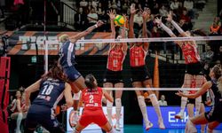 Eczacıbaşı Dynavit, Olympiakos'a set vermedi