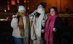 Edirne'de kar sevinci: Vatandaşlar beyaz örtünün tadını çıkardı