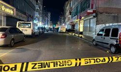 Küçükçekmece'de silahlı saldırı: 1'i ağır 3 yaralı