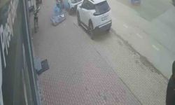 Şiddetli lodos tabelayı kopardı, facia kıl payı atlatıldı