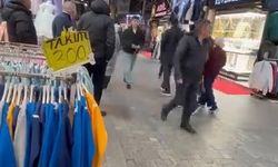 Tarihi Kapalı Çarşı'da çatılar uçtu