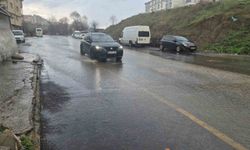 Tekirdağ'da sağanak yağış etkili oluyor