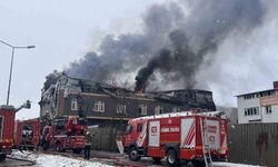 Tuzla'daki çakmak fabrikasında çıkan yangın kontrol altına alındı