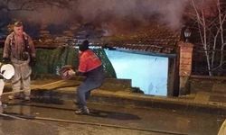 Ümraniye'de korkutan gecekondu yangını