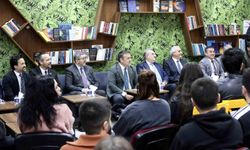 Vali Sözer, Bozüyük MYO öğrencileriyle buluştu