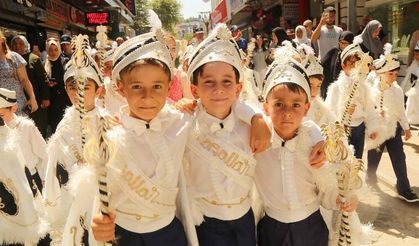 Gölcük'te 101 çocuk sünnet ettirildi