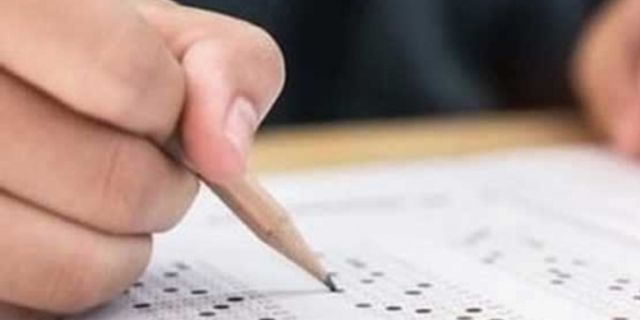 Barajsız sınavda yaklaşık 100 bin öğrenci ‘sıfır çekti’