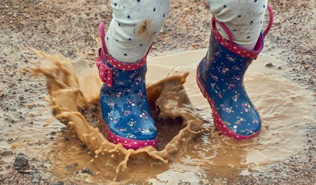 Çocukların çamurla oynamalarının faydaları