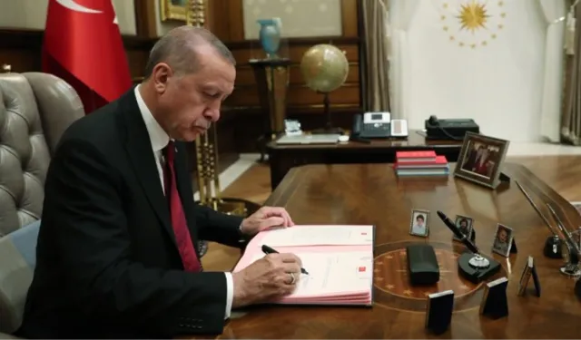 Cumhurbaşkanı Erdoğan 13 üniversiteye rektör atadı