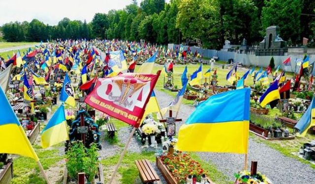 Ukrayna'nın savaştaki kayıplarının 70 bine dayandı