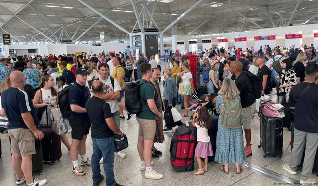 Dünyayı etkileyen dijital kriz nasıl oluştu?