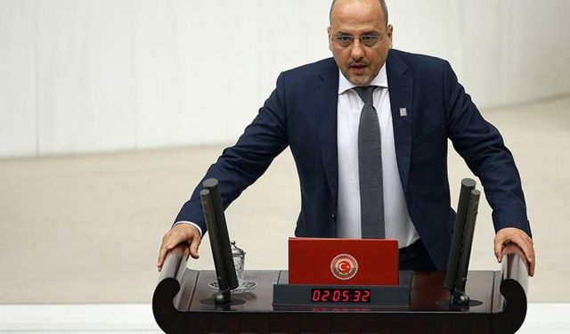 "Meclis'i terk edelim, AKP-MHP baş başa kalsın"