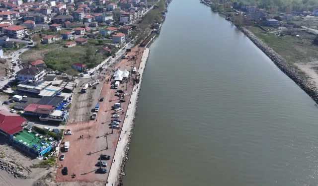 Sakarya Yeni Mahalle'de sahil düzenlemesi!