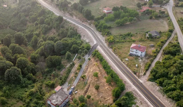 Karasu'da iki mahalleyi bağlayan yol tamamlandı