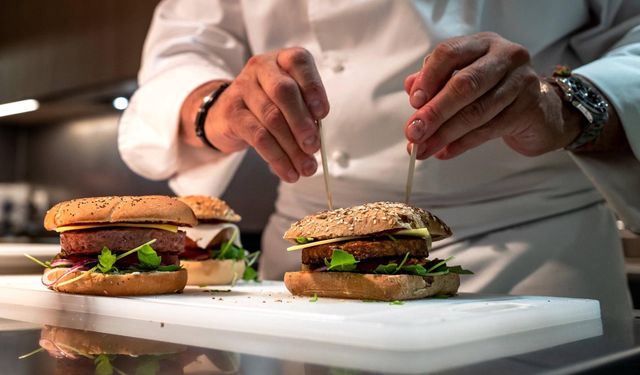 Yüksek protein diyeti kalp sağlığını tehdit ediyor mu?