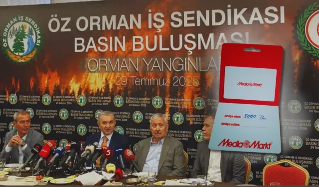 İşçiler yangınla boğuşurken, sendika gazetecilere hediye dağıttı