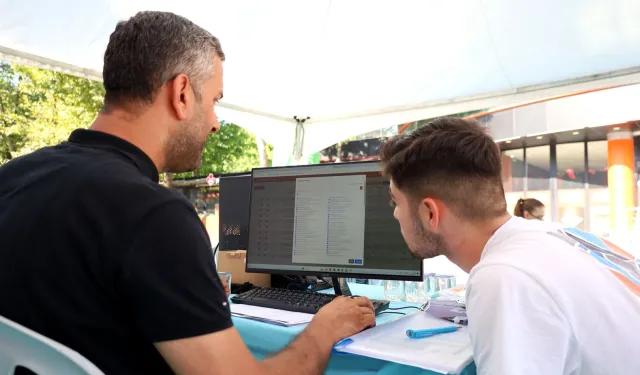 YKS’ye giren öğrencilere ücretsiz danışmanlık