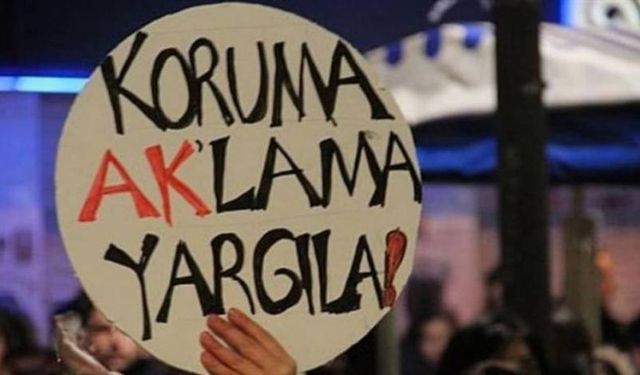 Şort giyen mankene taciz ve linç!