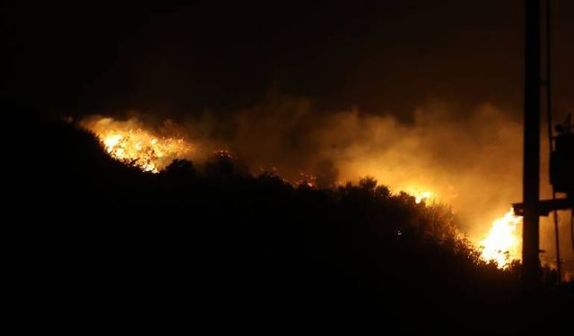 Evler tahliye edildi: Girit’te yangın büyüyor