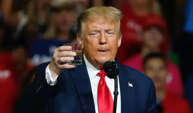 Trump: Coca-Cola, mısır şurubu yerine pancar şekeri kullanacak
