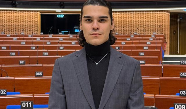 Karaca’dan Enes Hocaoğulları sorusu: “Gençlere gözdağı mı?”