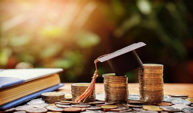 YÖK: Son 10 yılda 19 milyon öğrenci üniversiteyi bıraktı