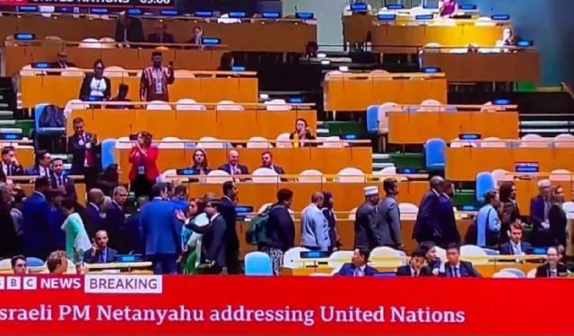 Netanyahu BM kürsüsünde: Salon boşaldı
