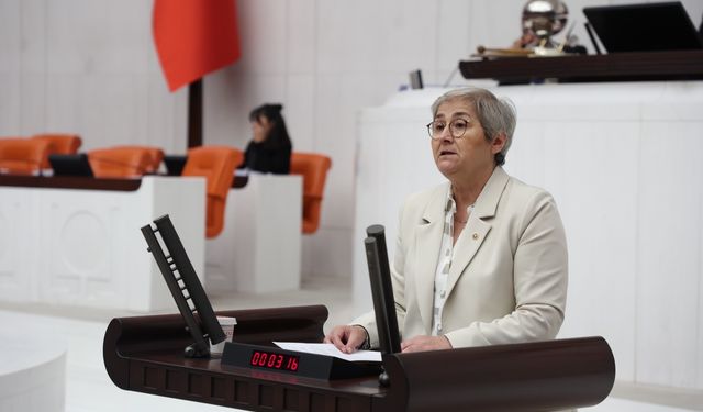 Okullar açılıyor, eğitimde sorunlar büyüyor