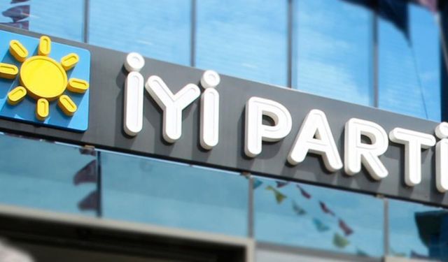 İYİ Parti Sakarya’da toplu istifa