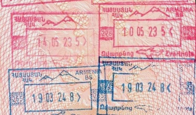 Ermenistan, Ağrı Dağı simgeli damgaları kullanımdan kaldırıyor