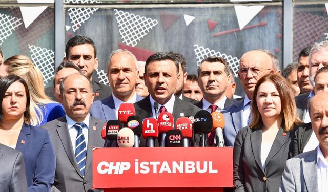 CHP İstanbul İl Kongresi durduruldu