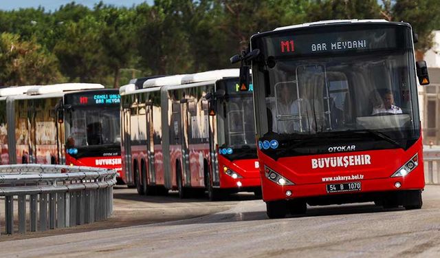 Metrobüs tartışması: Bir habere 'bin ah' geldi