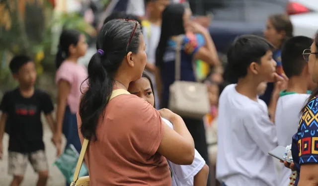 Filipinler açıklarında 7.6 büyüklüğünde deprem: Tsunami uyarısı yapıldı
