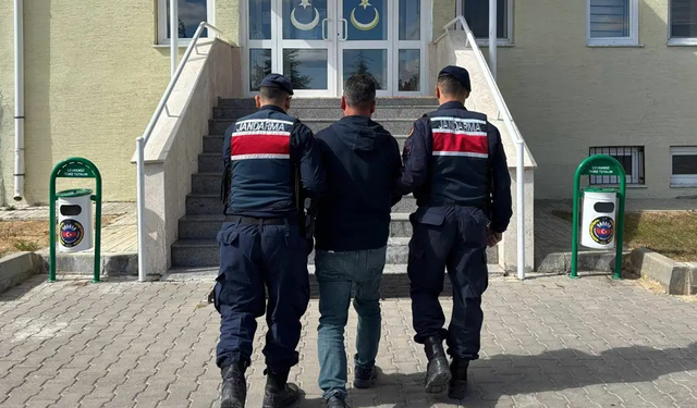 İstanbul merkezli FETÖ operasyonu: 5 doktor tutuklandı