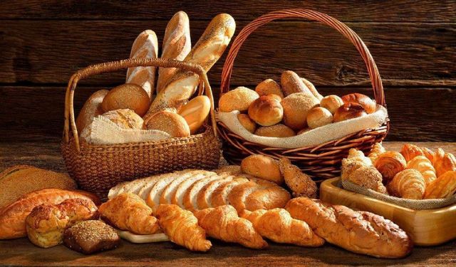 Uzmanlar ekmekte katkı ve renklendirici hilesine karşı uyarıyor