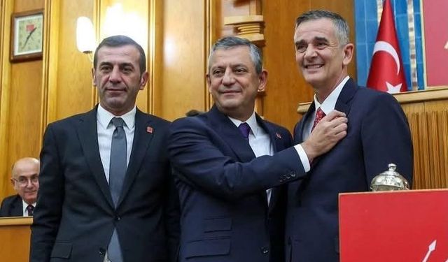 Bağımsız Milletvekili Ümit Dikbayır CHP'ye katıldı