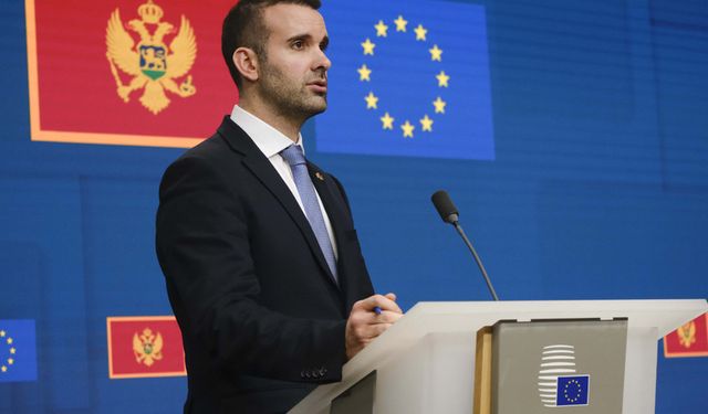 Karadağ’da “Türklere ölüm” sloganlı protestolar