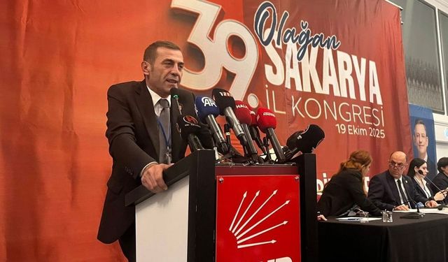 CHP Sakarya'da Curoğlu yeniden Başkan!