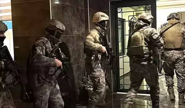 23 ilde nitelikli dolandırıcılık operasyonu: 64 şüpheli yakalandı