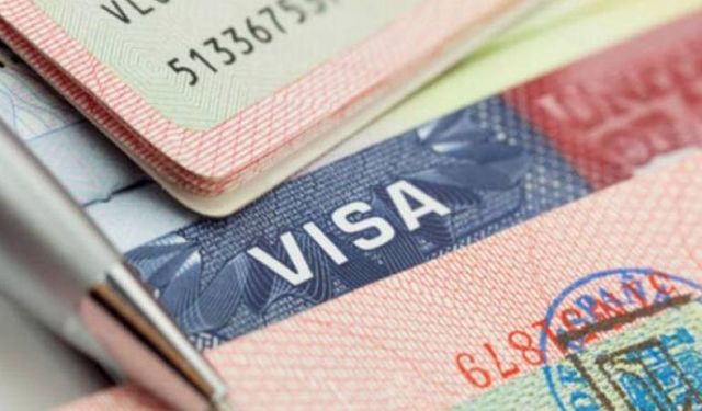 ABD Afgan pasaport sahiplerinin vizelerini askıya alıyor