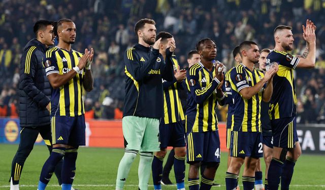 Fenerbahçe Kadıköy'de 1 puana razı oldu