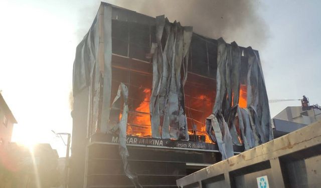 Dilovası’nda parfüm deposunda yangın: 6 kişi hayatını kaybetti