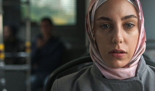 Netflix’ten sürpriz dönüş: “Bir Başkadır” 5 yıl sonra 2. sezon için sete çıktı
