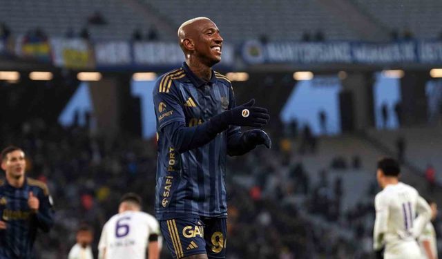 Anderson Talisca gollerine devam etti
