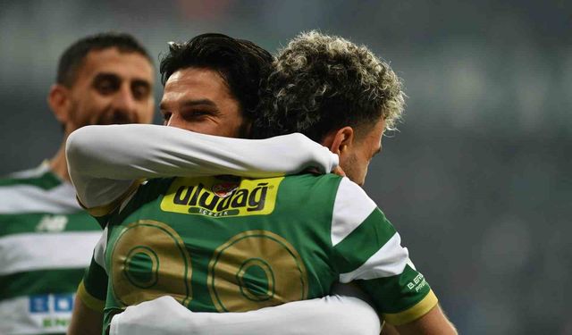 Bursaspor, Ankara Demirspor'u 4-0 mağlup etti