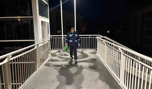 Buzlanmaya karşı yoğun mesai